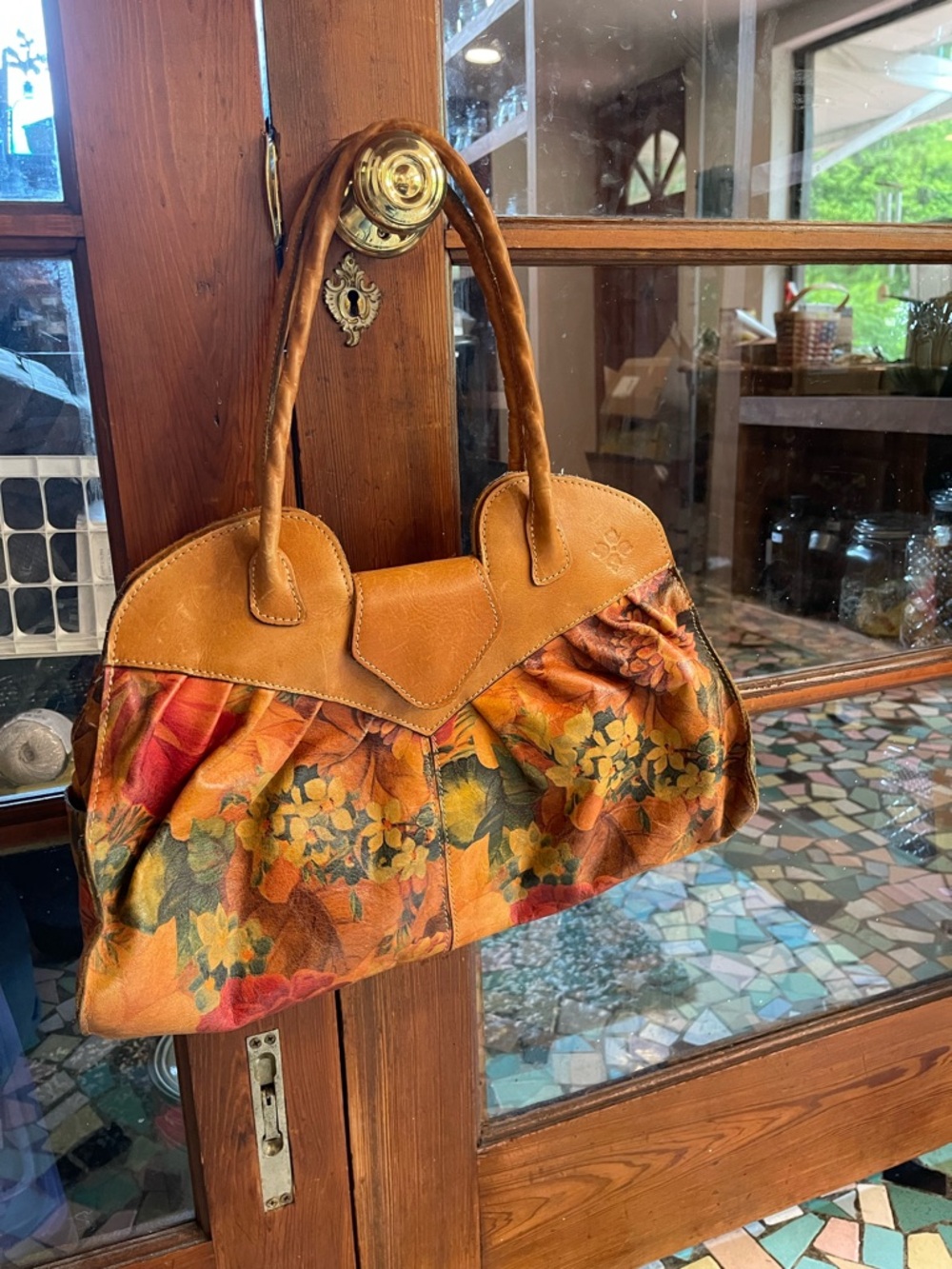 Patricia Nash "Lione" large shoulder bag, Heritage print